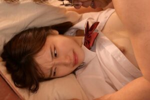 Cho chú đụ con nhé cháu gái thân yêu